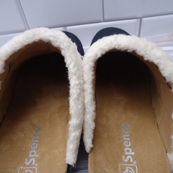 SIZE 11 D. SPENCO leather comfortable slip-on mules. - Picture 7 of 16